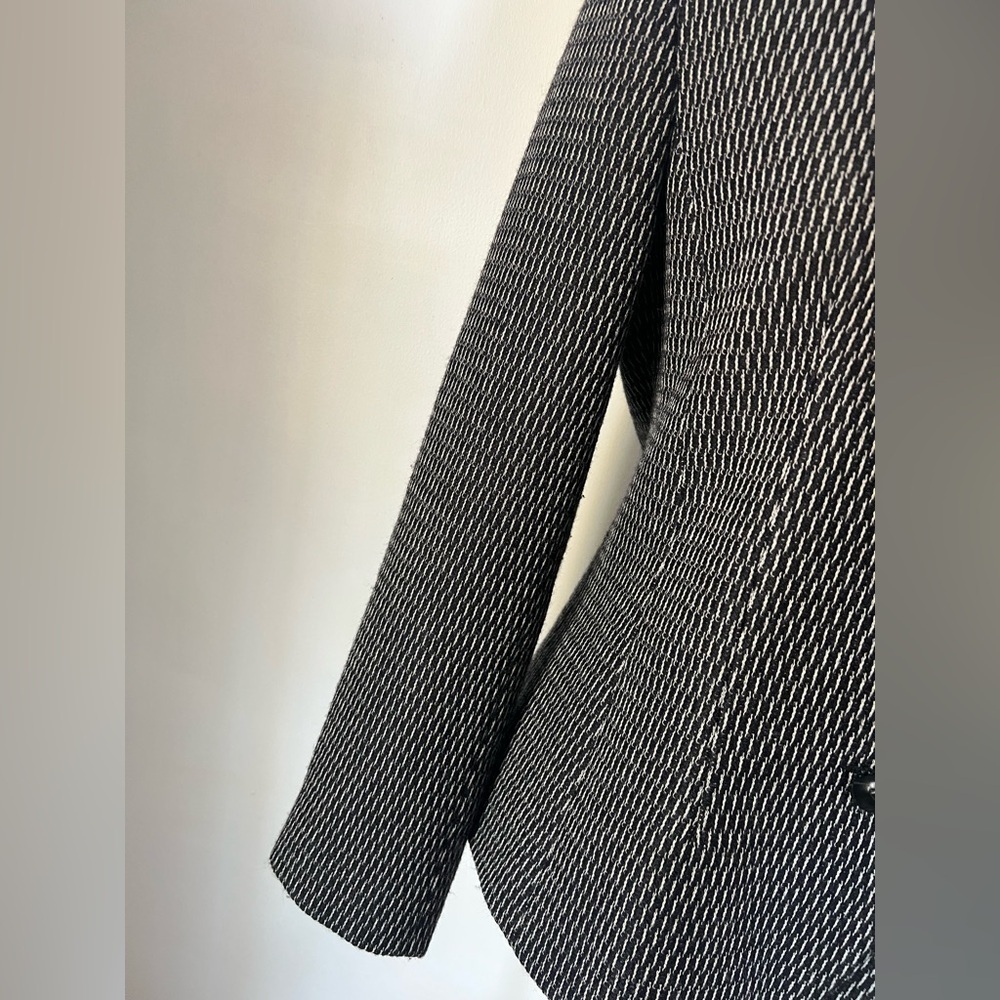Louben Woman’s Grey/White Wool Blend Thicker Blazer Jacket Size 8 - Picture 4 of 12